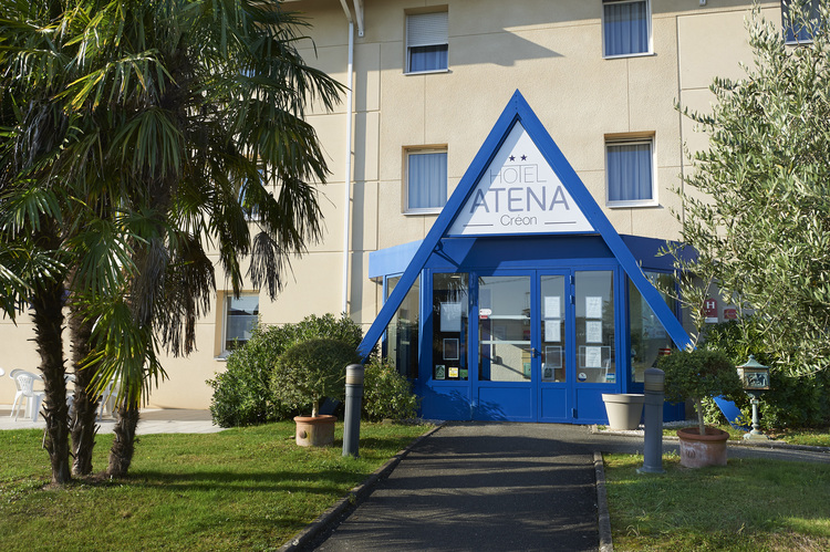 Facade de l'Hôtel ATENA Créon 